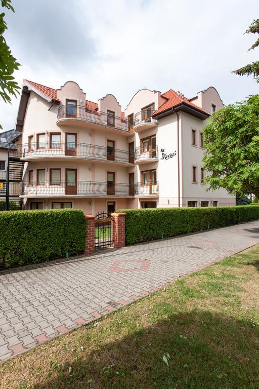 Pensjonat Kocius Rewal Exterior photo