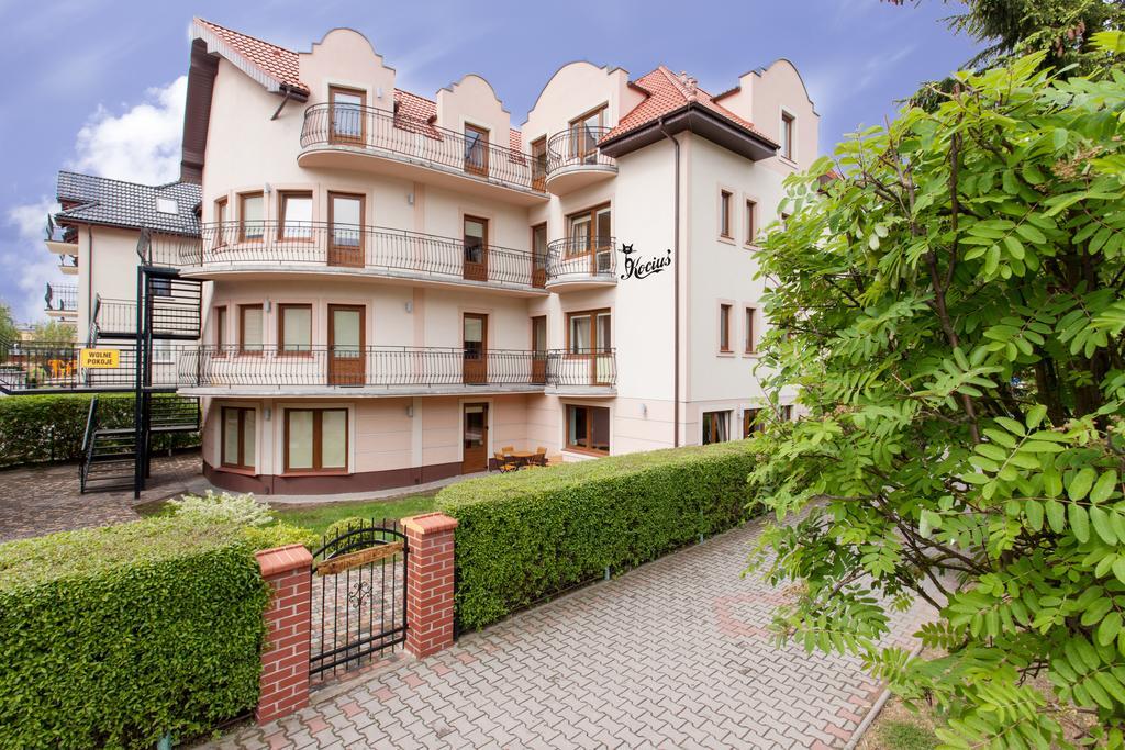 Pensjonat Kocius Rewal Exterior photo